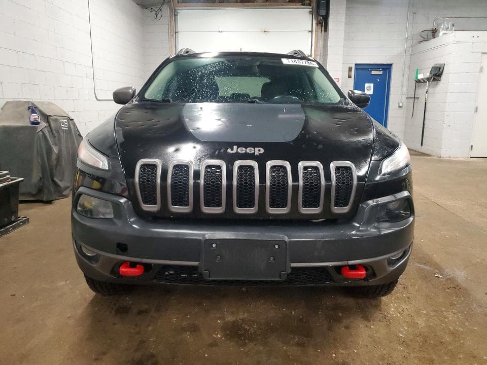2017 JEEP CHEROKEE TRAILHAWK 5