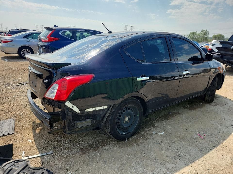 2019 NISSAN VERSA SV 3