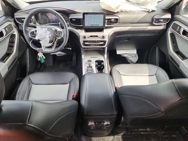 2023 FORD EXPLORER XLT 8