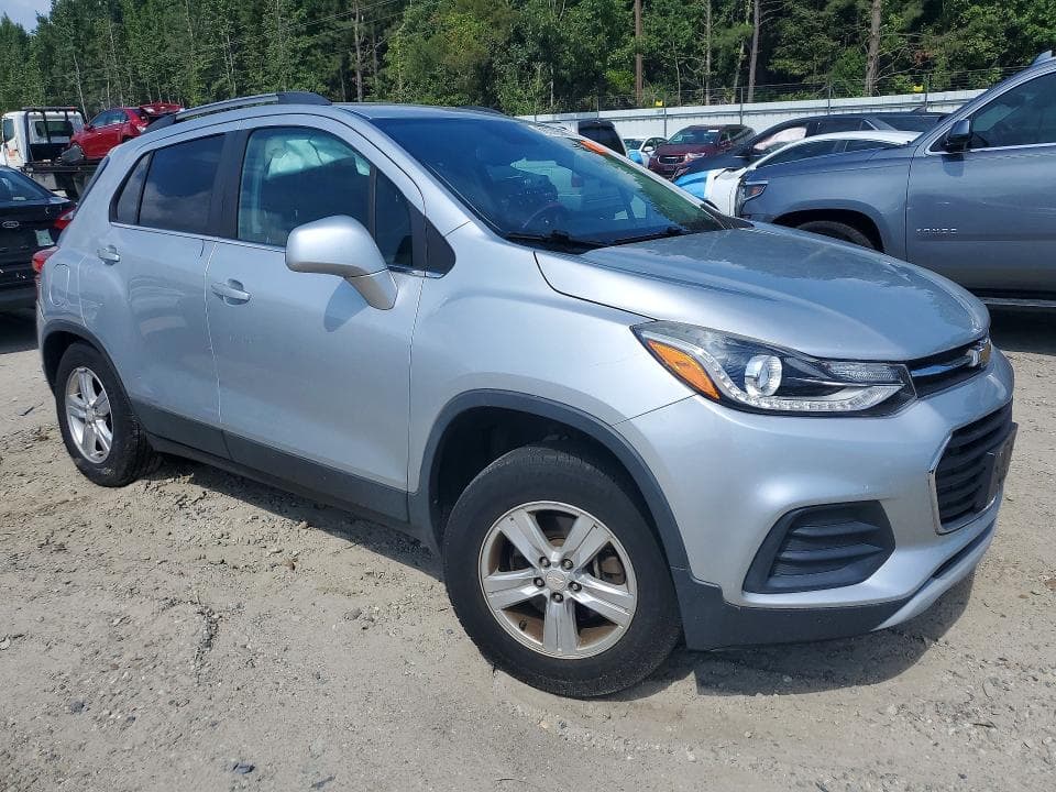 2017 CHEVROLET TRAX 1LT 4