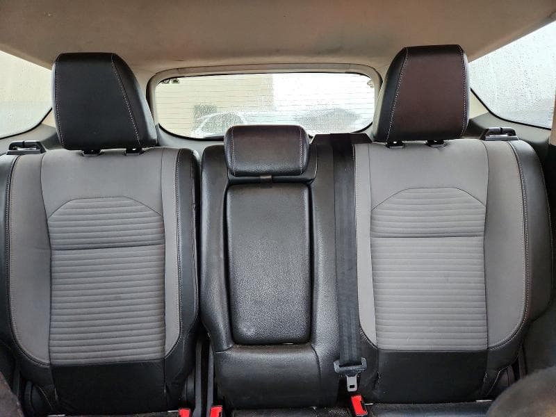 2017 FORD ESCAPE SE 10