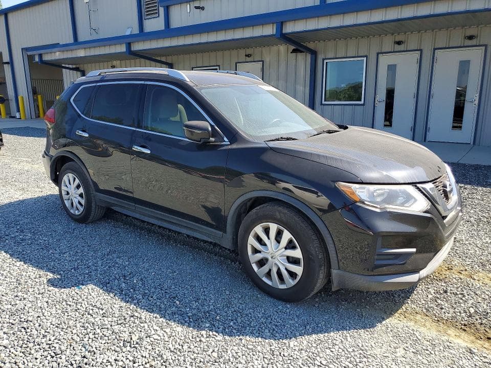 2017 NISSAN ROGUE S 4
