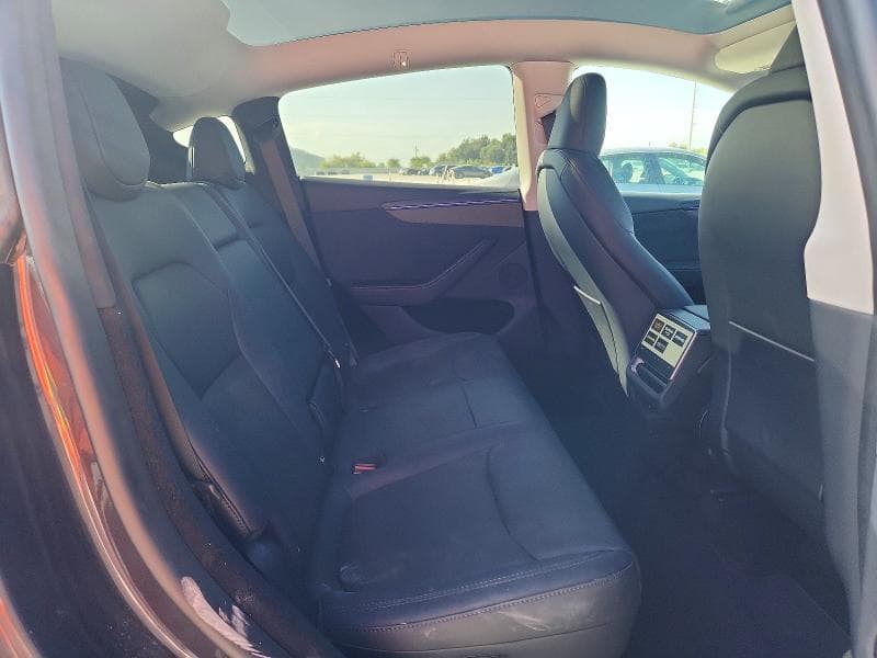 2026 TESLA MODEL Y 10