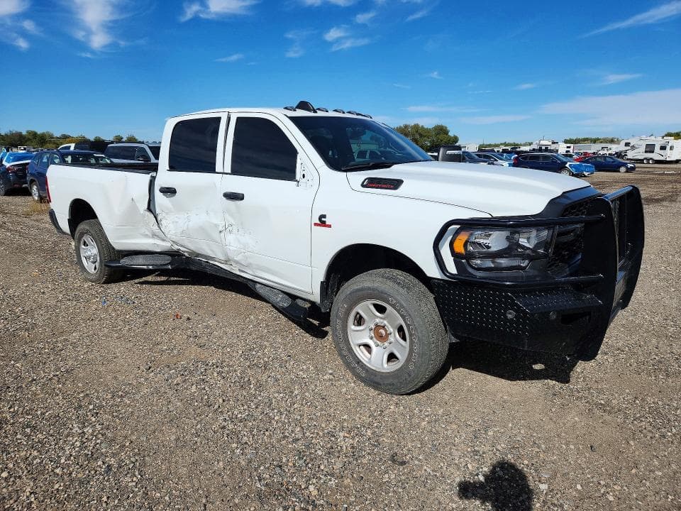 2024 RAM 3500 TRADESMAN 4