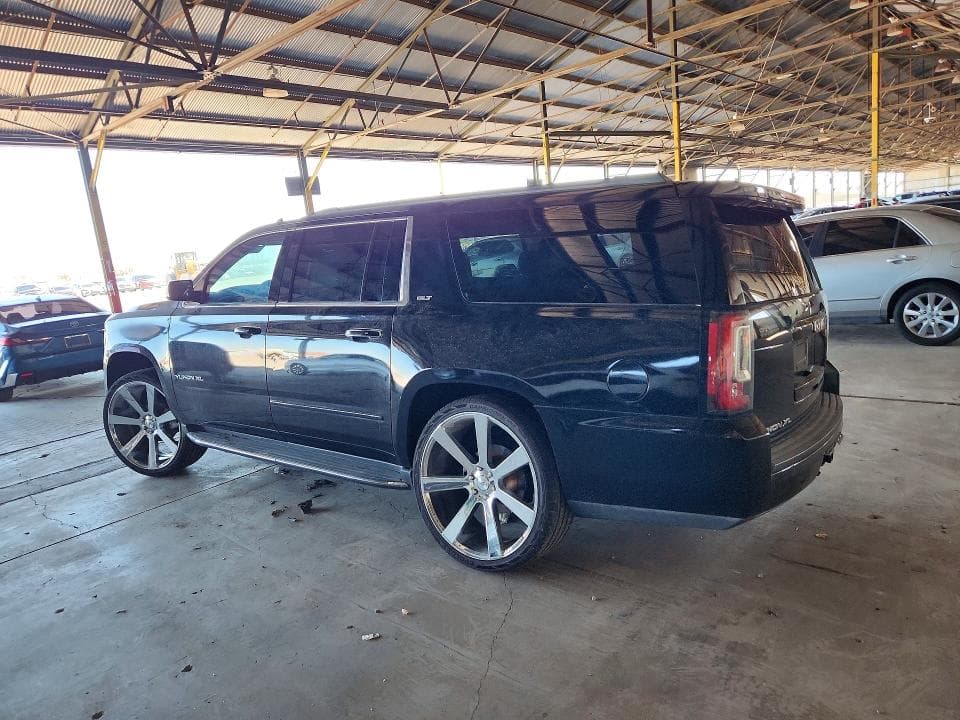 2017 GMC YUKON XL C1500 SLT 2