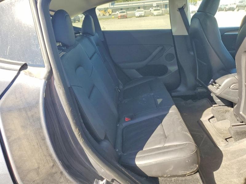 2023 TESLA MODEL Y 10