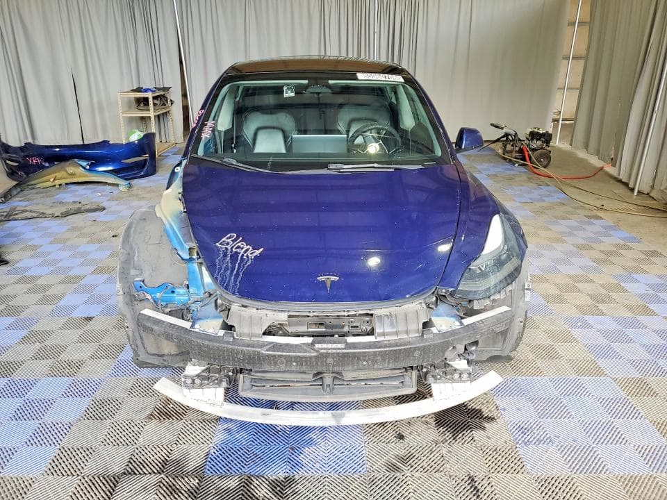 2023 TESLA MODEL 3 5