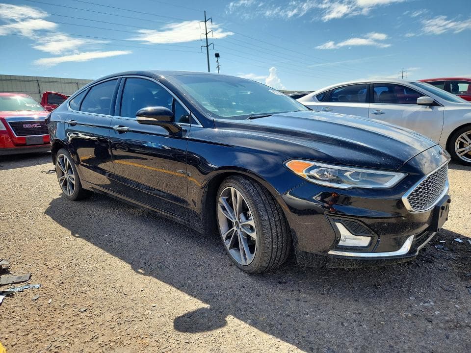 2019 FORD FUSION TITANIUM 4