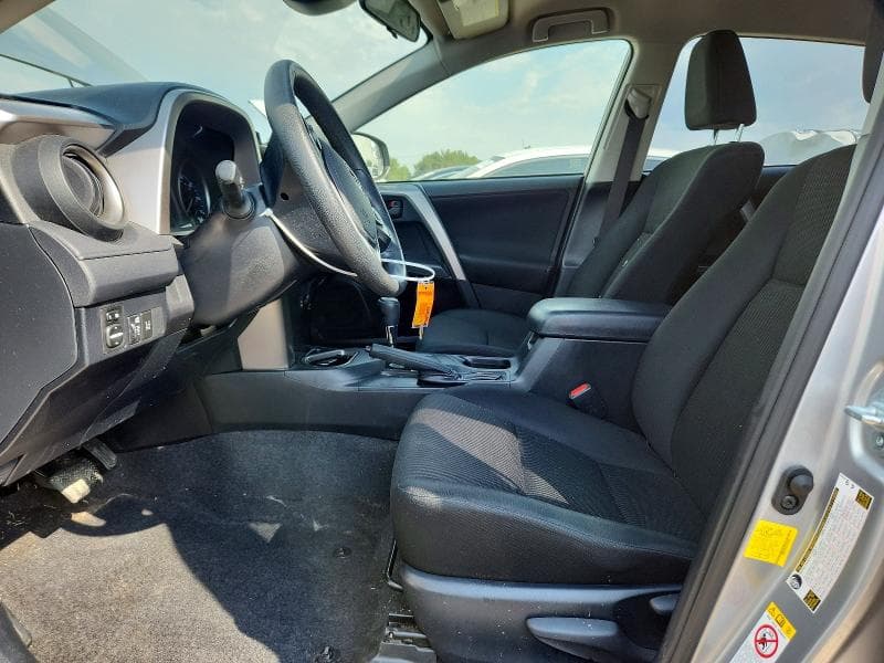 2018 TOYOTA RAV4 LE 7