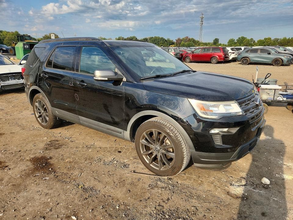 2018 FORD EXPLORER XLT 4