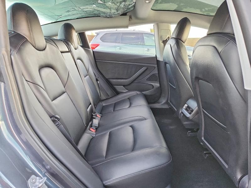 2020 TESLA MODEL 3 10