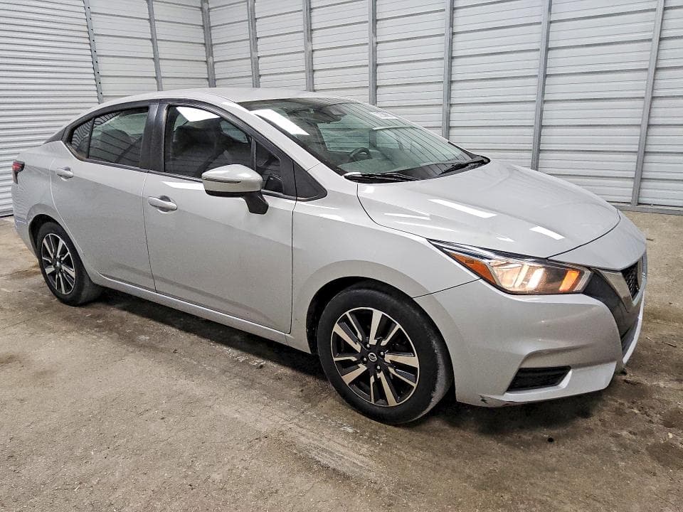 2020 NISSAN VERSA SV 4