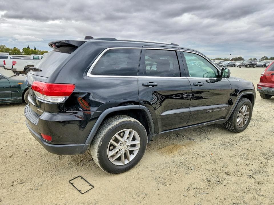 2018 JEEP GRAND CHEROKEE LAREDO 3