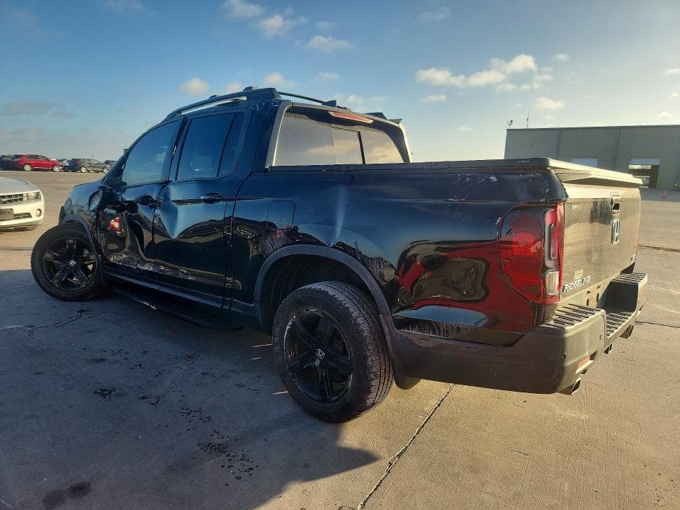 2021 HONDA RIDGELINE BLACK EDITION 2