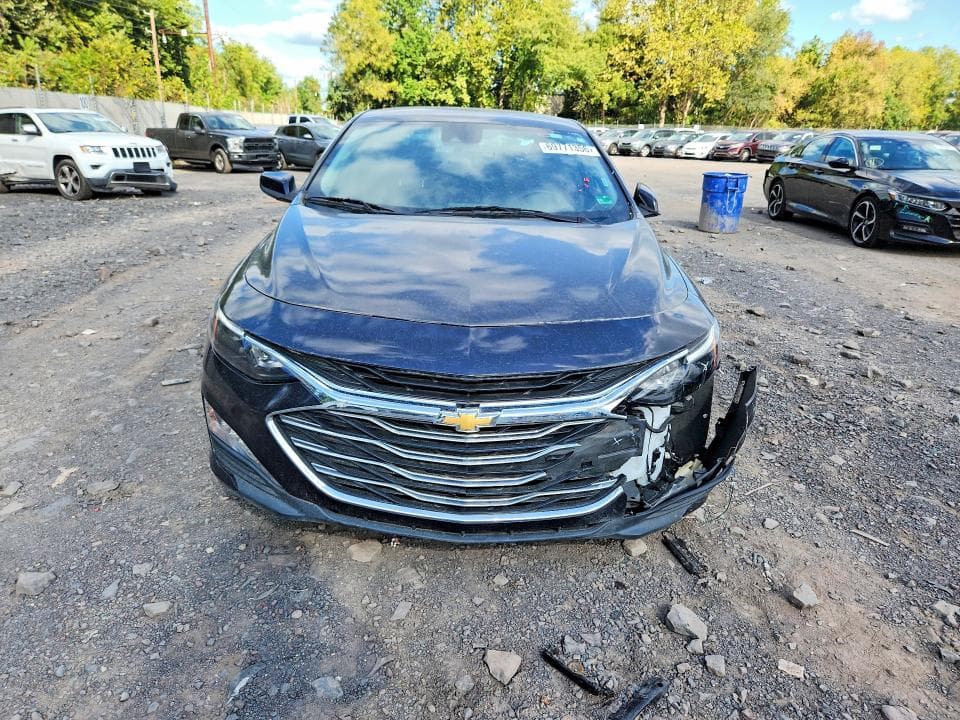 2023 CHEVROLET MALIBU LT 5