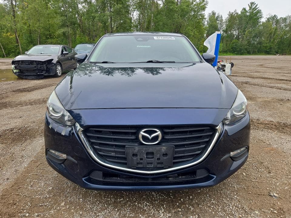 2018 MAZDA 3 SE 5