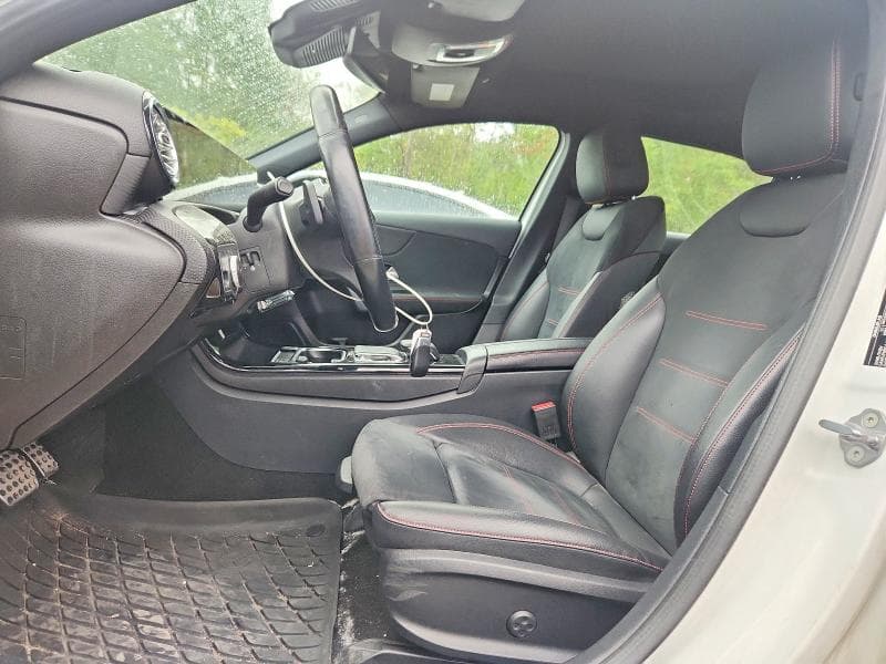 2019 MERCEDES-BENZ A 220 4MATIC 7