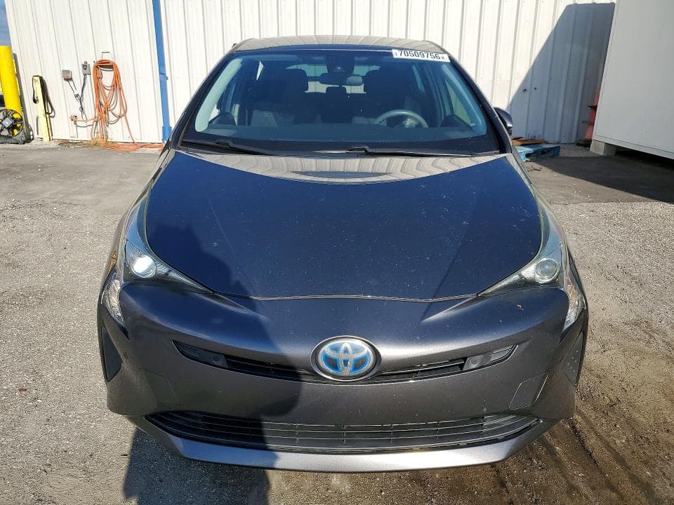2018 TOYOTA PRIUS TWO 5