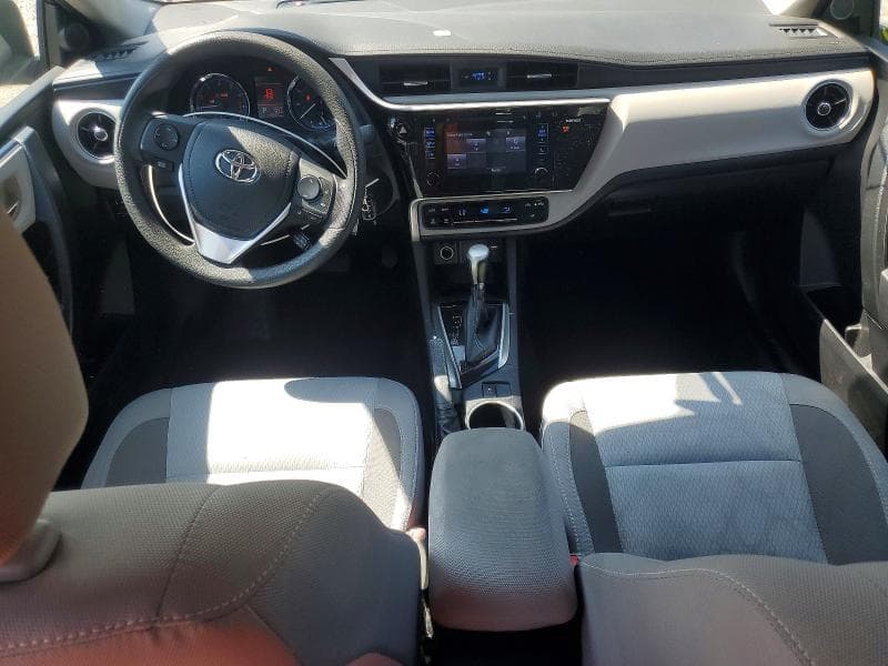 2017 TOYOTA COROLLA LE 8