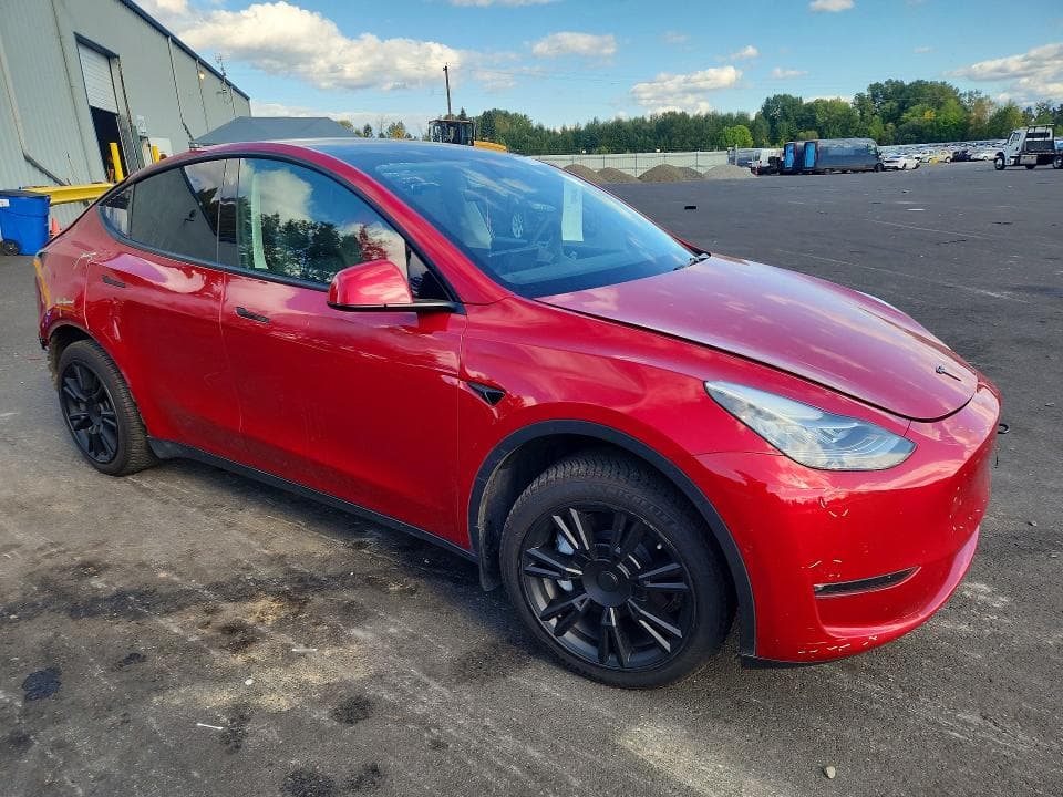 2021 TESLA MODEL Y 4