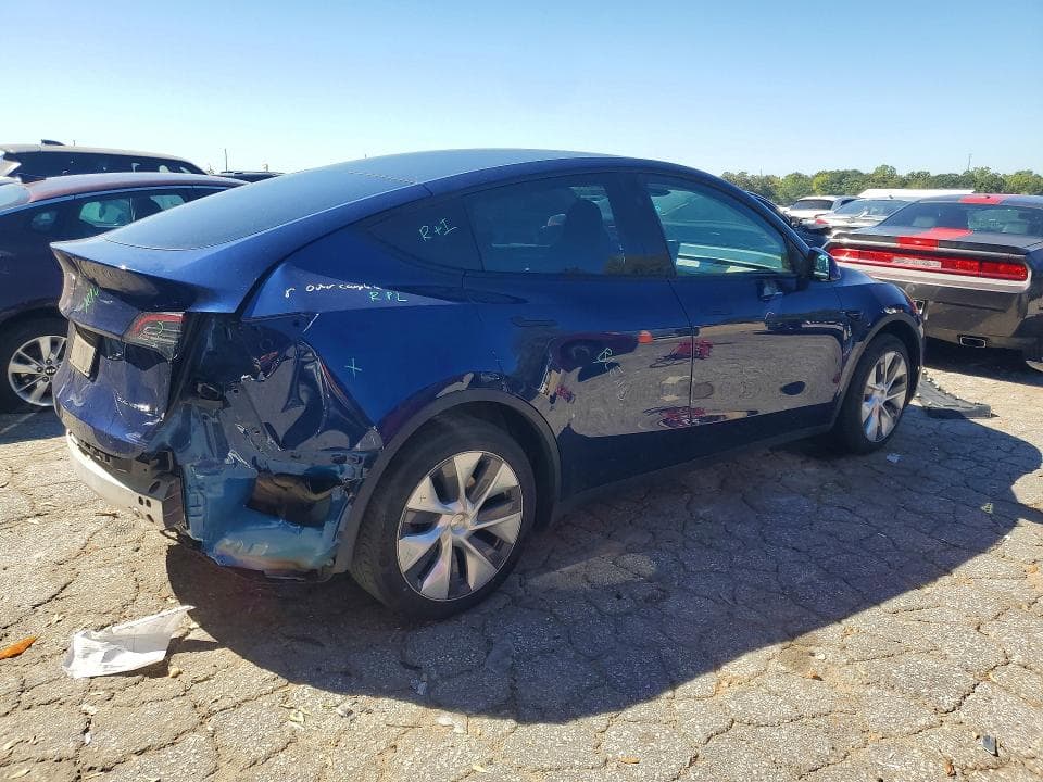 2023 TESLA MODEL Y 3