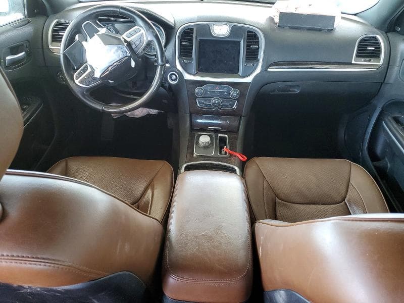 2019 CHRYSLER 300 LIMITED 8