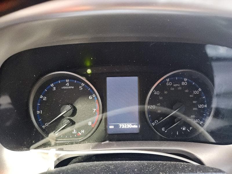 2017 TOYOTA RAV4 LE 9