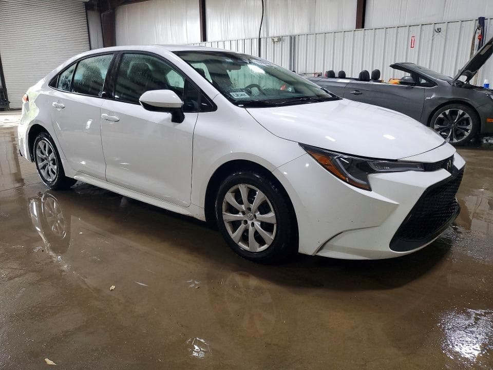 2023 TOYOTA COROLLA LE 4
