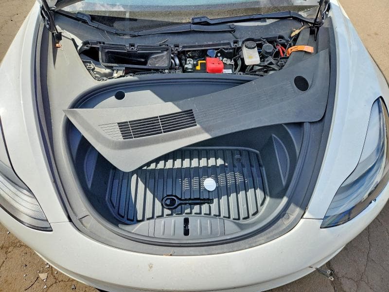2021 TESLA MODEL 3 11