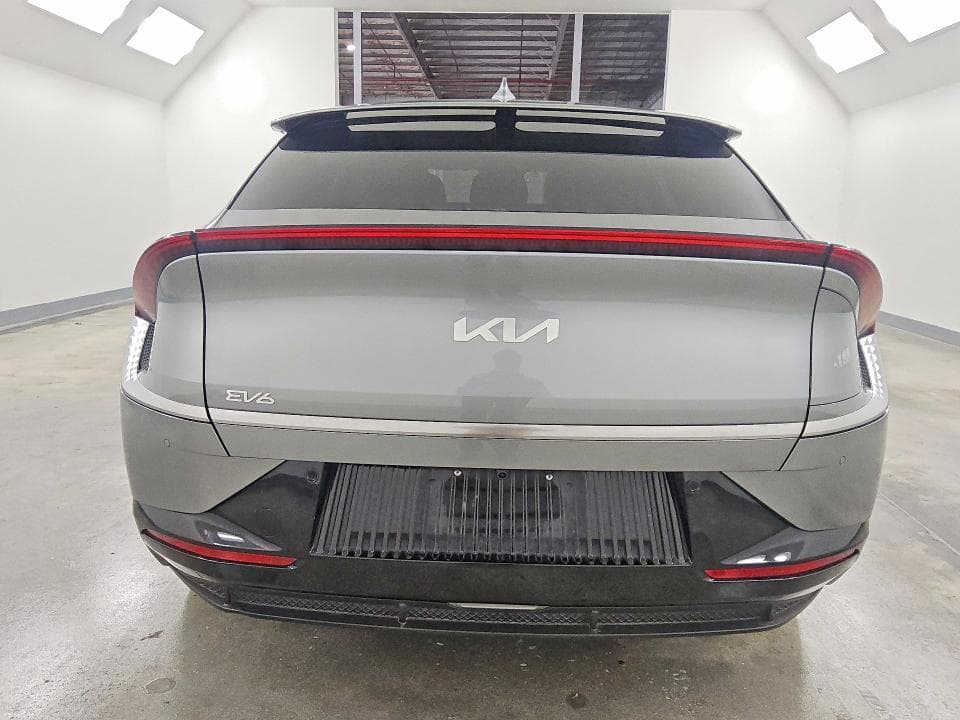 2023 KIA EV6 WIND 6