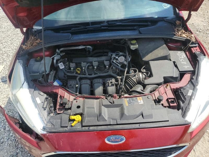 2017 FORD FOCUS SE 11