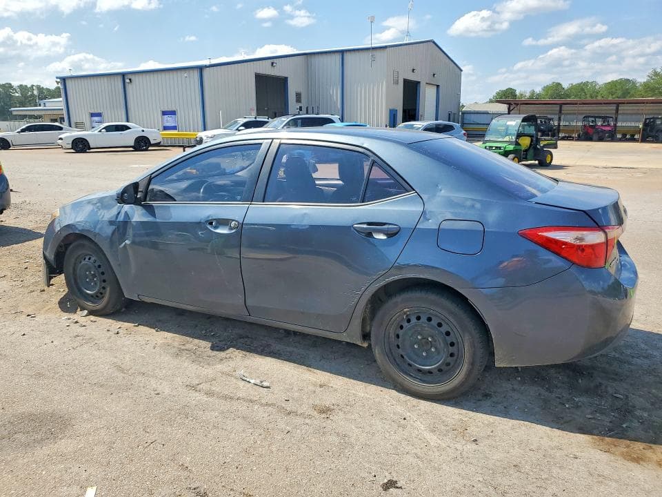 2017 TOYOTA COROLLA LE 2