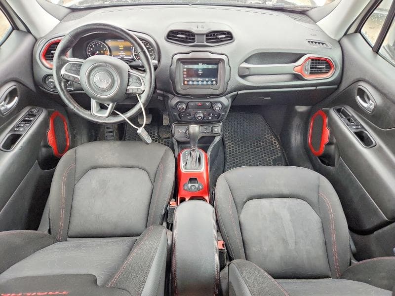 2020 JEEP RENEGADE TRAILHAWK 8