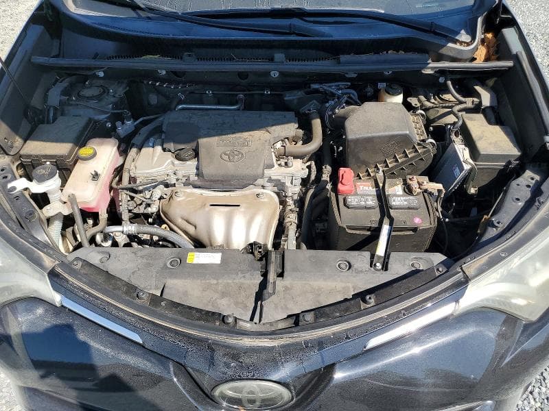 2018 TOYOTA RAV4 LE 11