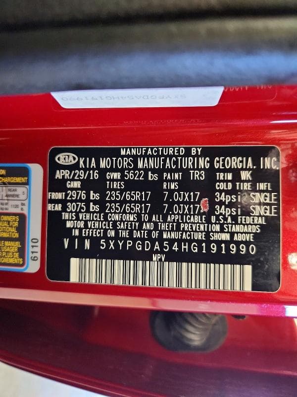 2017 KIA SORENTO LX V6 13