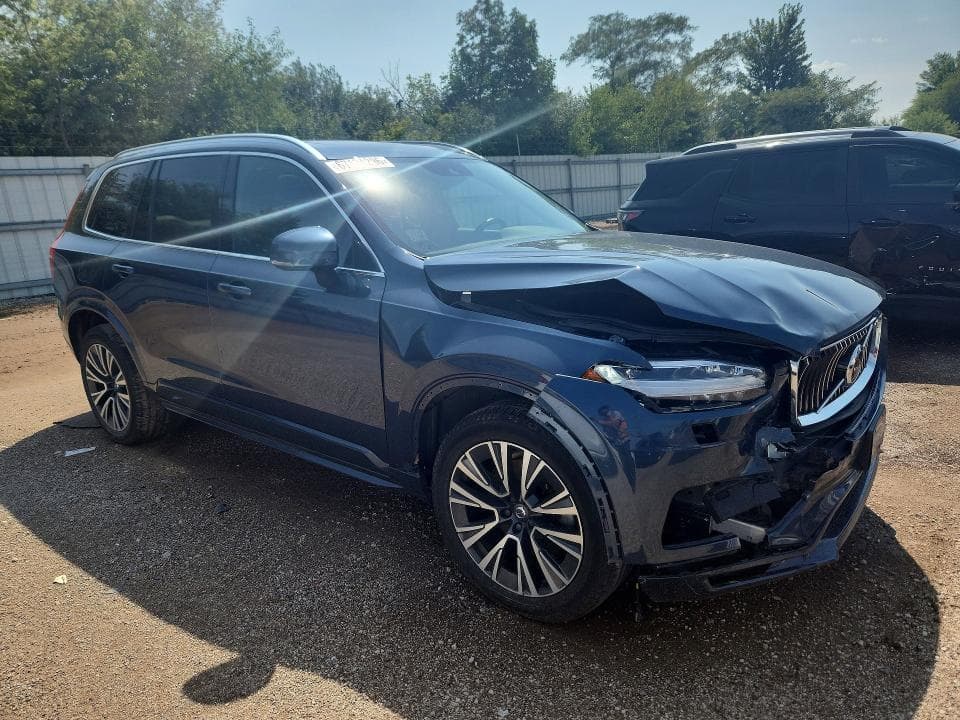2021 VOLVO XC90 T5 MOMENTUM 4