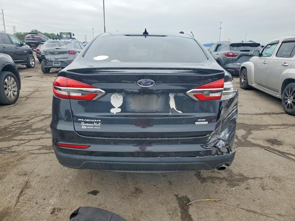 2020 FORD FUSION SE 6
