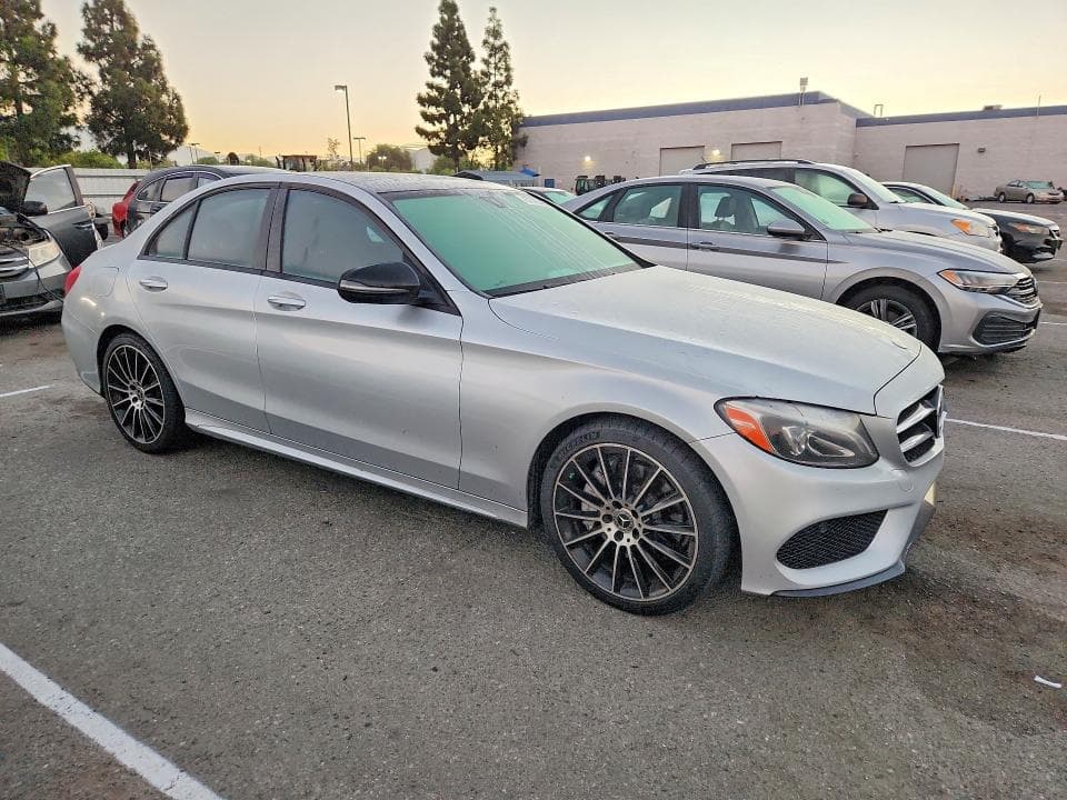 2018 MERCEDES-BENZ C 300 4