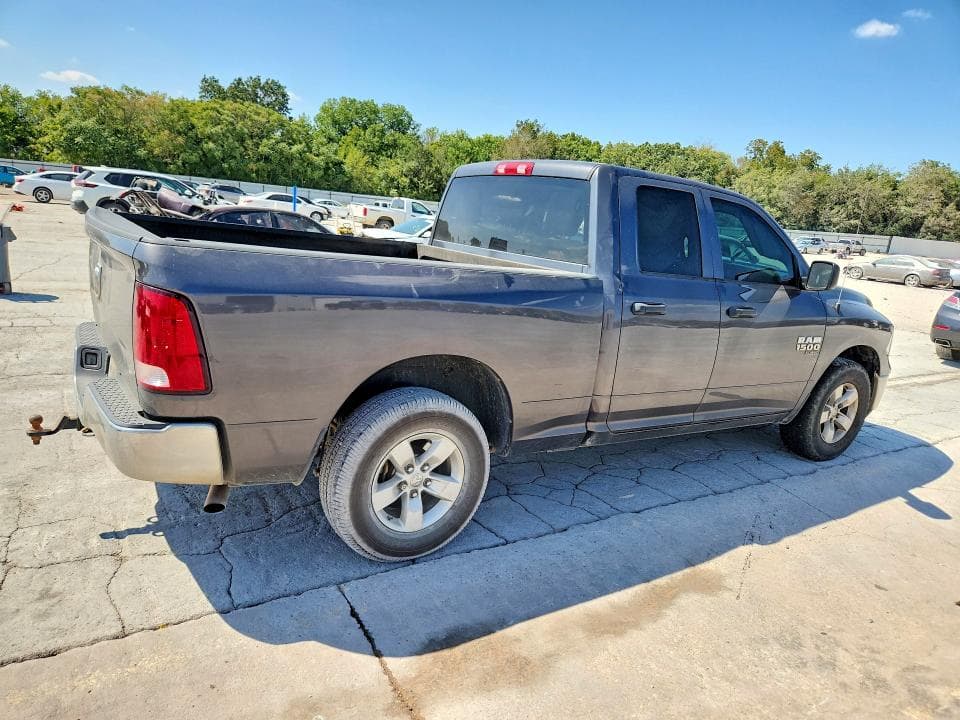 2019 RAM 1500 CLASSIC TRADESMAN 3