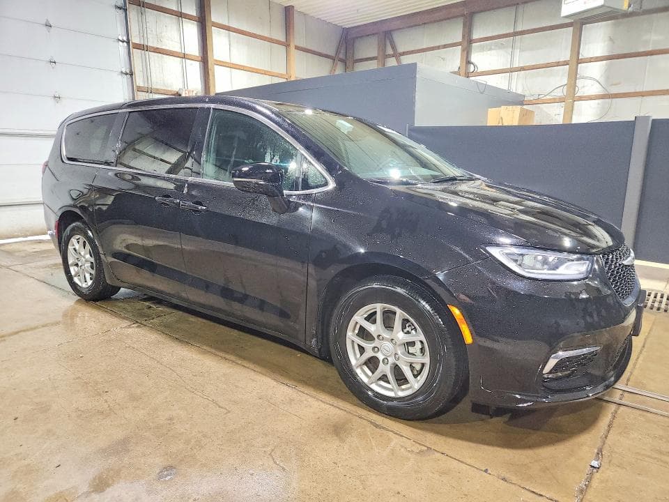 2025 CHRYSLER PACIFICA SELECT 4