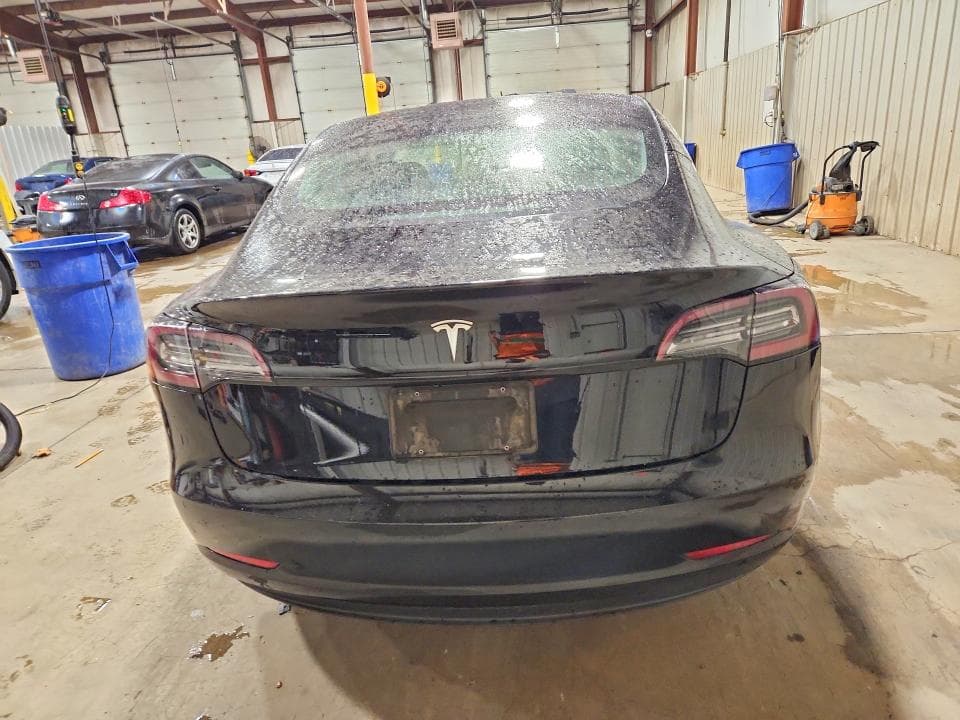 2019 TESLA MODEL 3 6