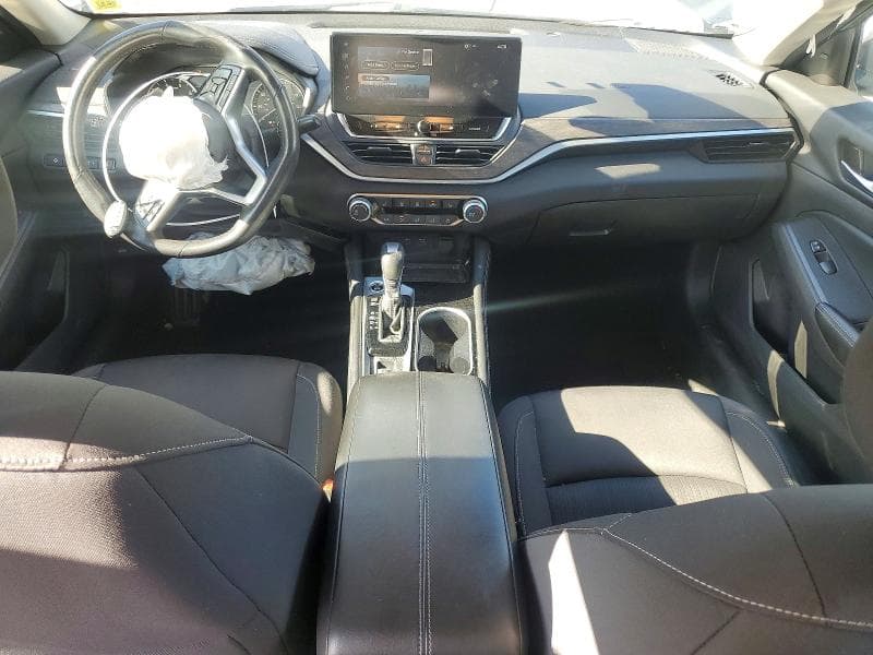 2024 NISSAN ALTIMA SV 8