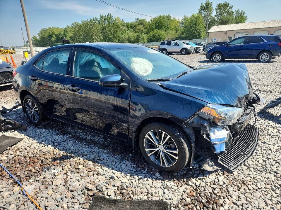 2018 TOYOTA COROLLA LE 4