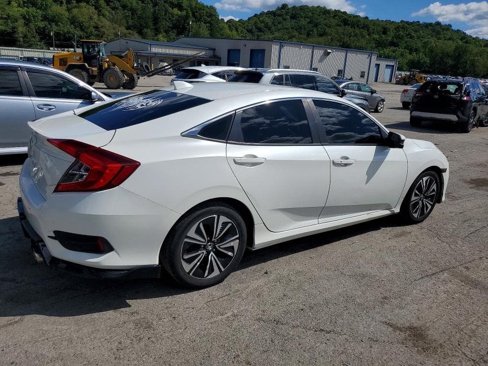 2018 HONDA CIVIC EX 3