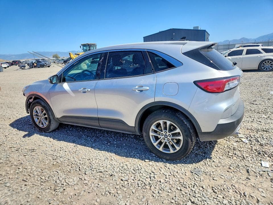 2020 FORD ESCAPE SE 2
