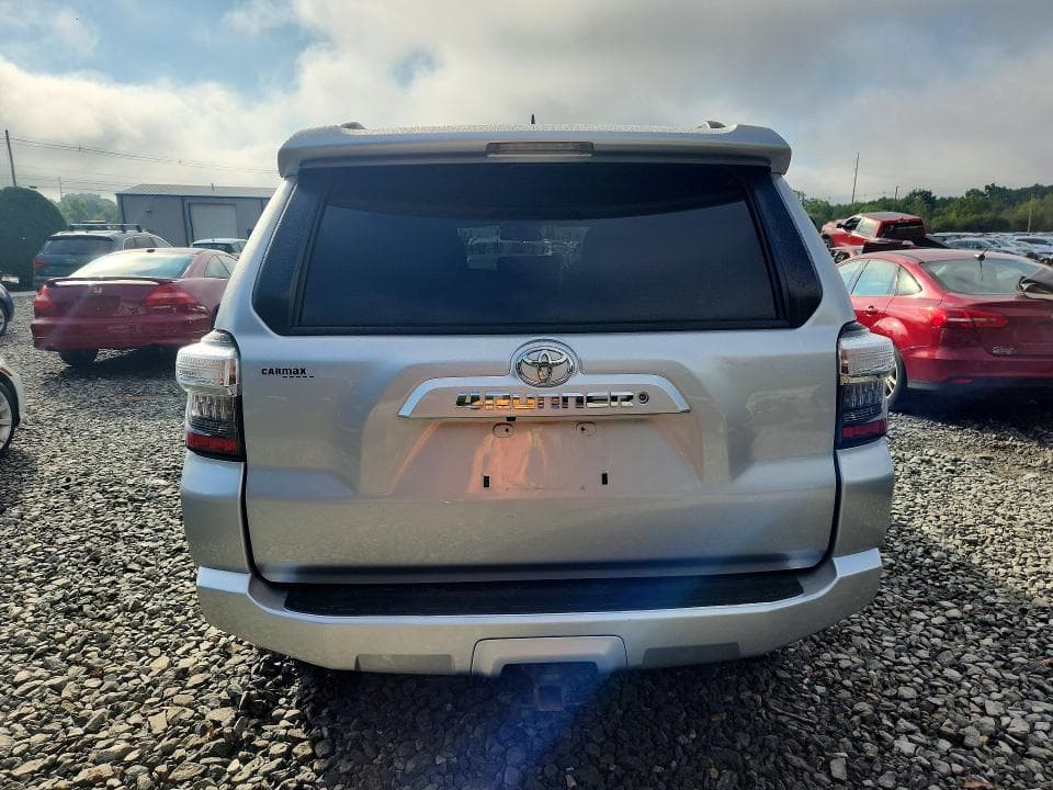 2019 TOYOTA 4RUNNER SR5 6