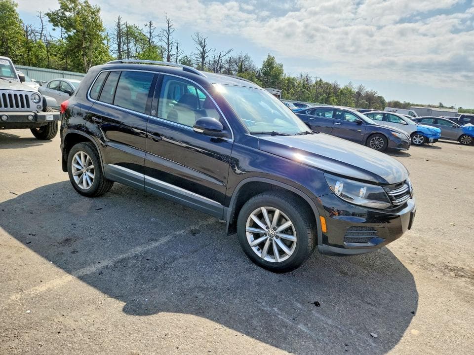 2017 VOLKSWAGEN TIGUAN WOLFSBURG 4