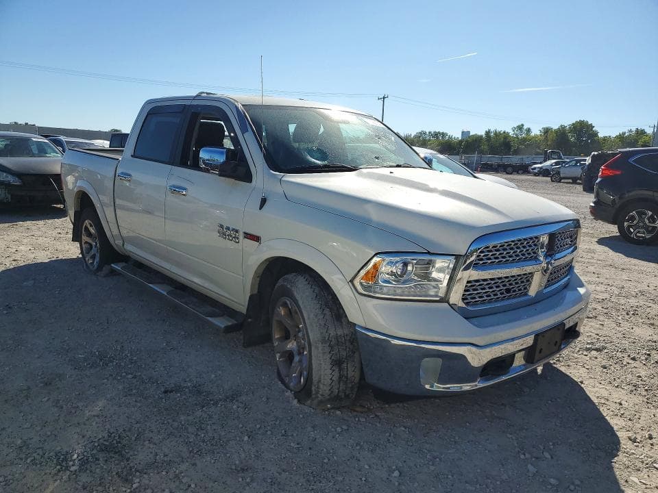 2018 RAM 1500 LARAMIE 4