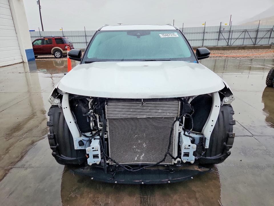 2022 FORD EXPLORER LIMITED 5