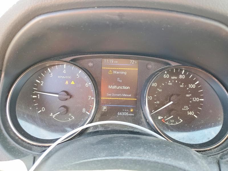 2018 NISSAN ROGUE S 9
